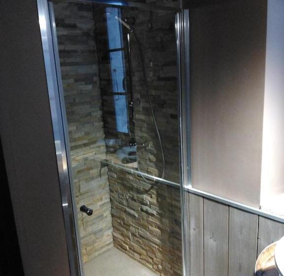 غرفة قياسية, Le Silex   Adult Only