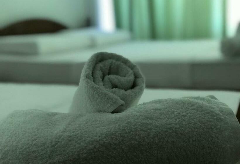 バルコニー付きスタンダードトリプルルーム, Tatzati 2