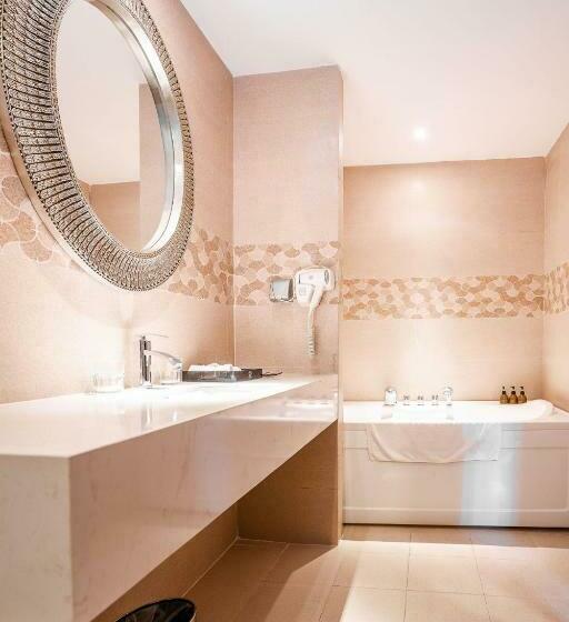 اتاق پنت هاوس, Tnd