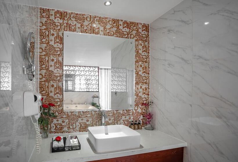 سوئیت پریمیوم, Tnd