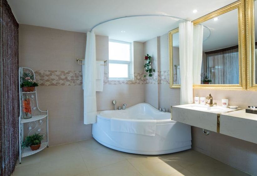 اتاق پنت هاوس, Tnd