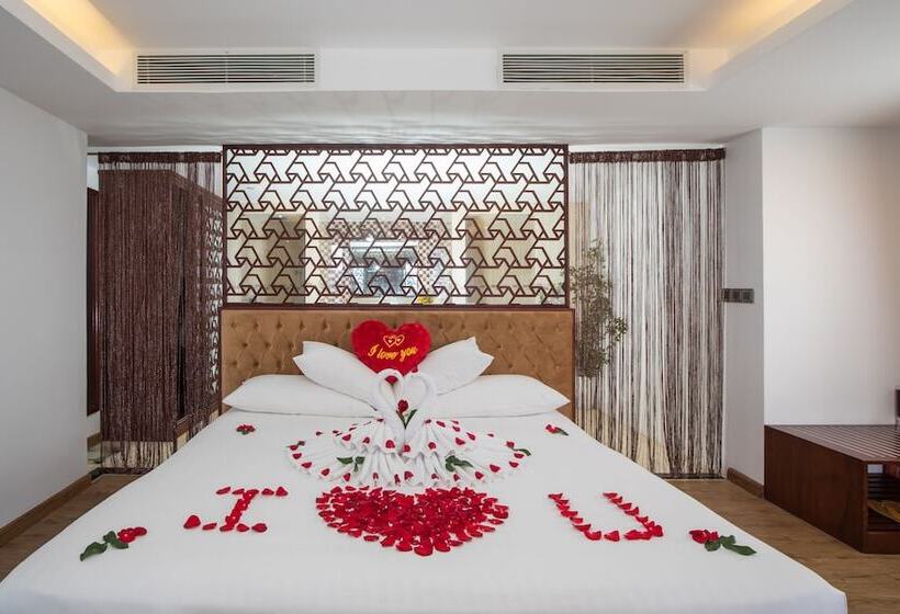 اتاق رویال, Tnd