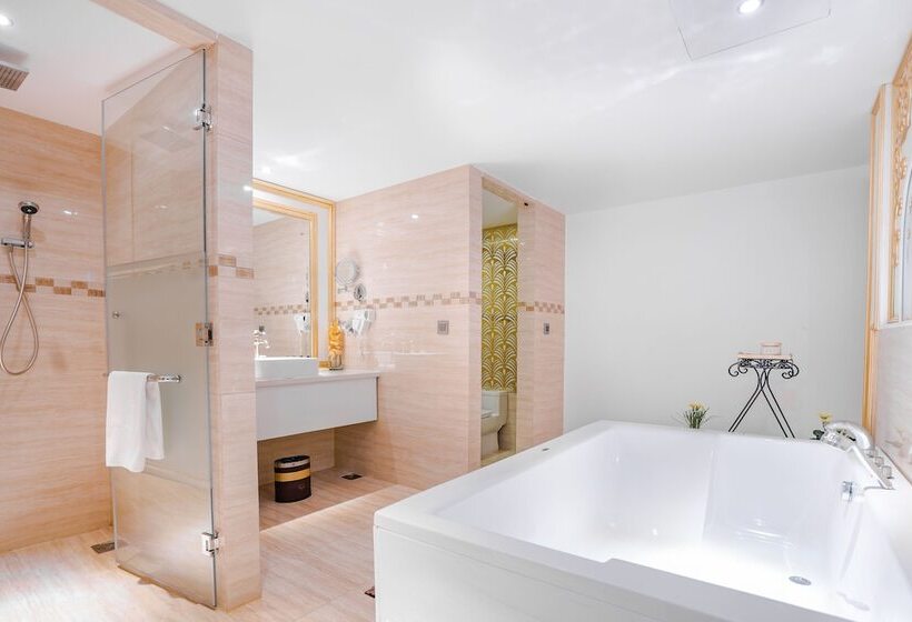 اتاق رویال, Tnd