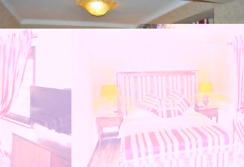 חדר משפחתי, Vila Sigal Korce