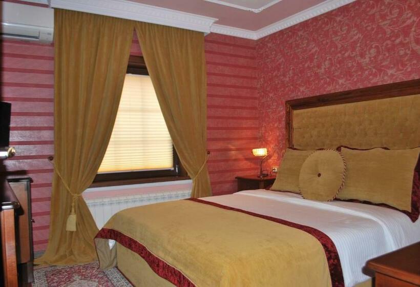 חדר משפחתי, Vila Sigal Korce