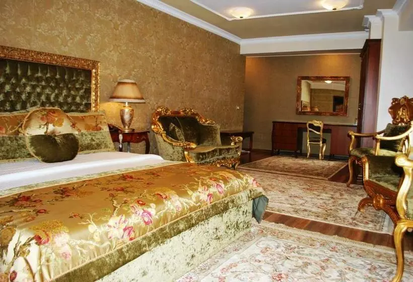 سوییت لوکس, Vila Sigal Korce