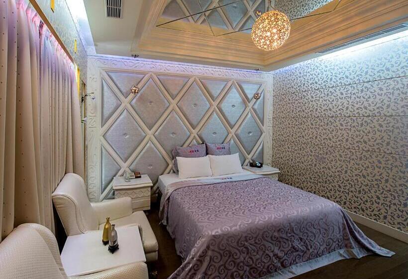 سوییت, Lai Yin Motel