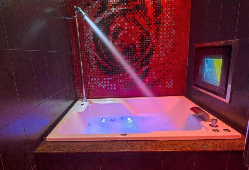 سوییت, Lai Yin Motel