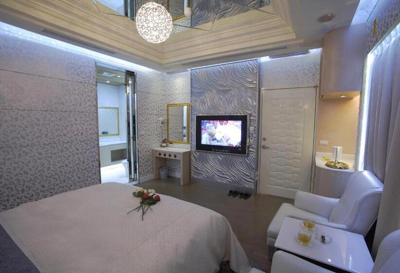 سوییت, Lai Yin Motel