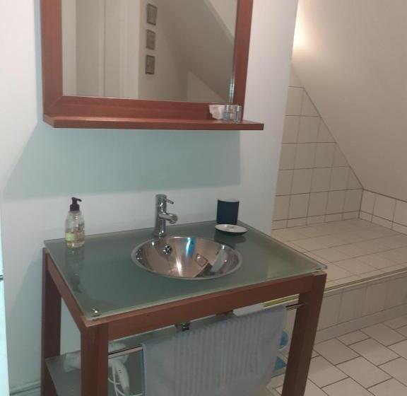 Семейный Номер, Les Grandes Masures B&b