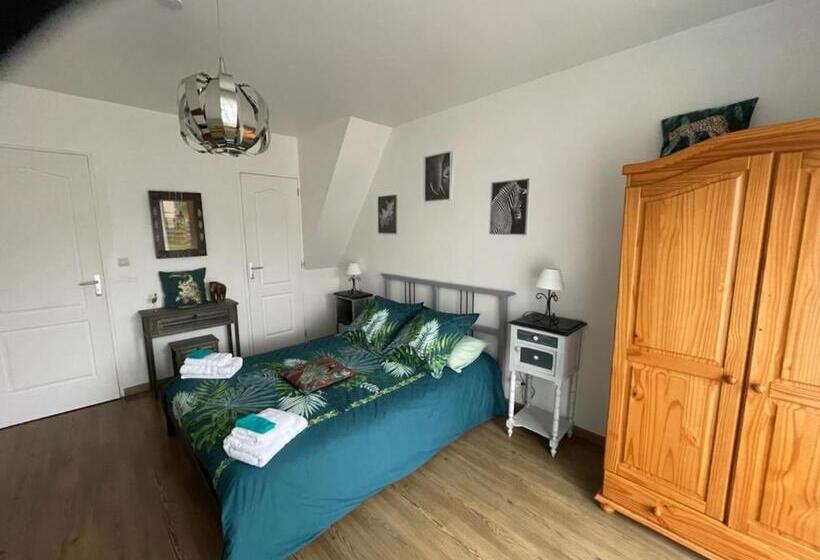 غرفة قياسية مطلّة علي الحديقة, Les Grandes Masures B&b