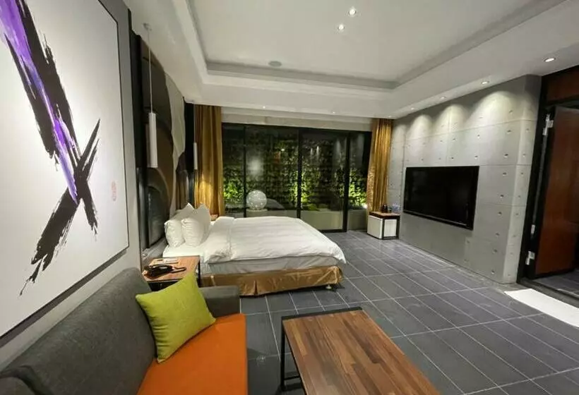اتاق استاندارد, Minimalist Fashion Motel