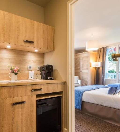 חדר יוקרתי, Villa Odette