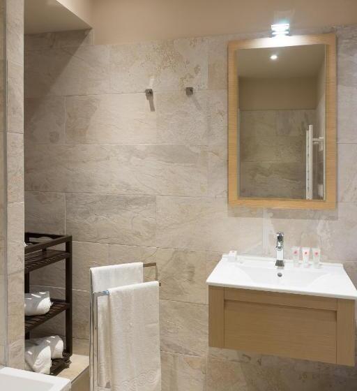 סוויטה יוקרתית, Villa Odette