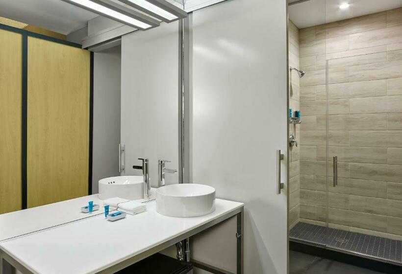 غرفة قياسية, Aloft Miami Airport