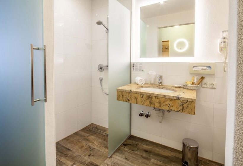 标准单人间, Anemone