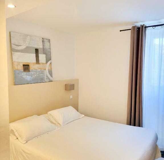 Номер Стандарт, Hôtel Villa Les Orangers