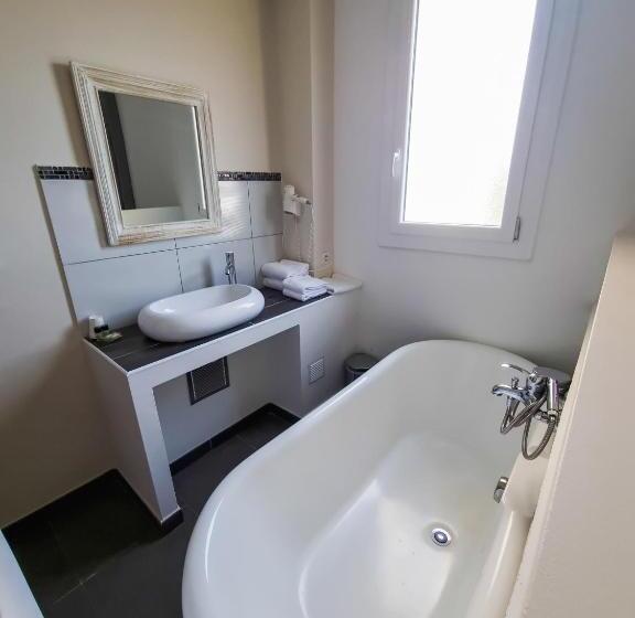 豪华套房, Hôtel Villa Les Orangers