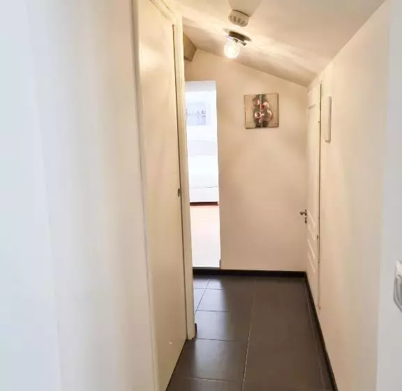 エコノミールーム, Hôtel Villa Les Orangers