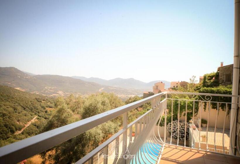 带山景的复式房间, Hôtel Villa Les Orangers