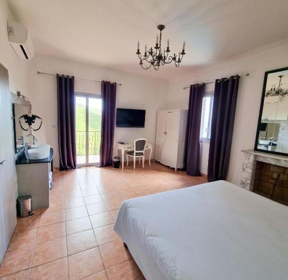 带山景的复式房间, Hôtel Villa Les Orangers