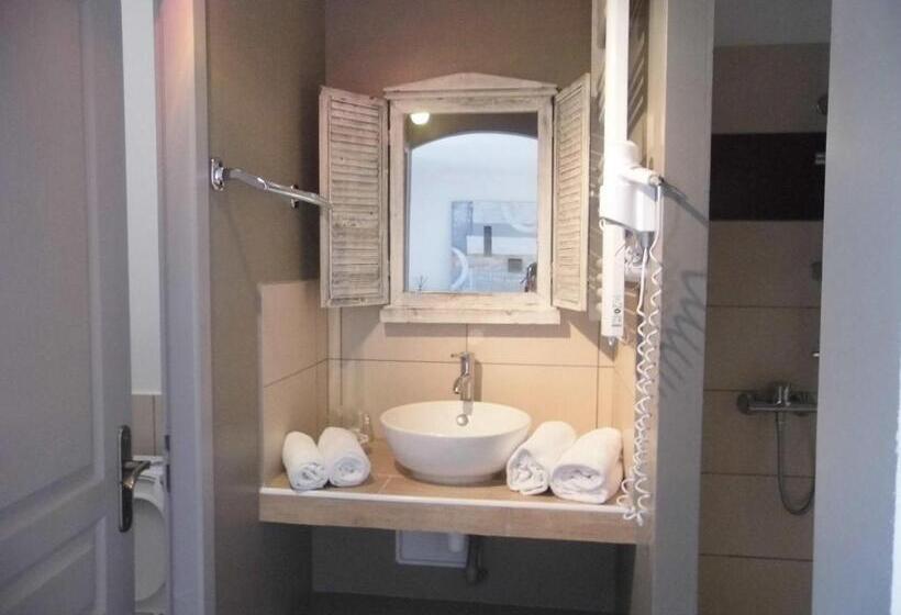 Номер Стандарт, Hôtel Villa Les Orangers
