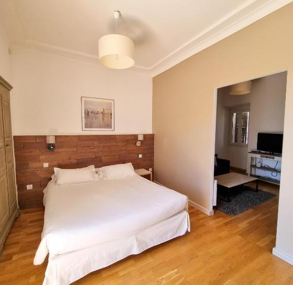 家庭套房, Hôtel Villa Les Orangers