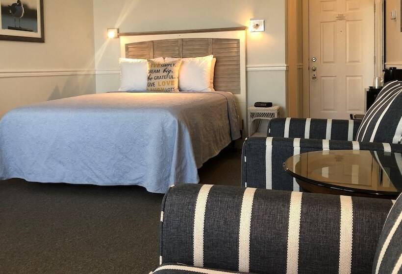 غرفة قياسية سرير ملكى, Knapps Narrows Marina & Inn