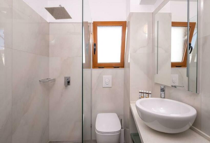 غرفة ديلوكس مطلّة علي البحر, Palma City