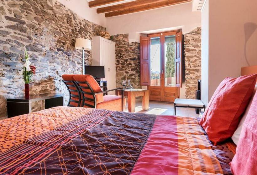 스탠다드 전망 룸, Cal Llop