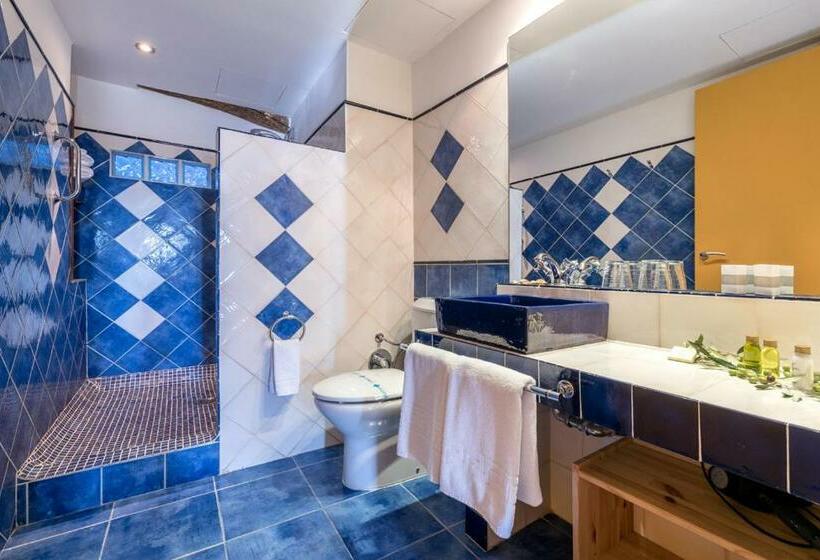 스탠다드 전망 룸, Cal Llop