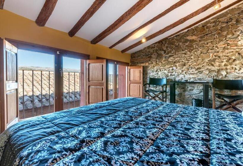 스탠다드 전망 룸, Cal Llop