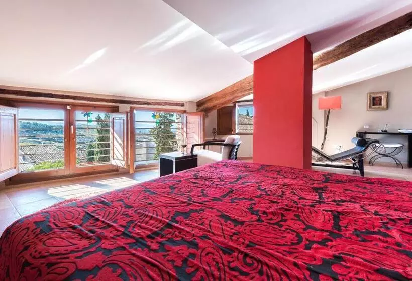 Suite mit Ausblick, Cal Llop