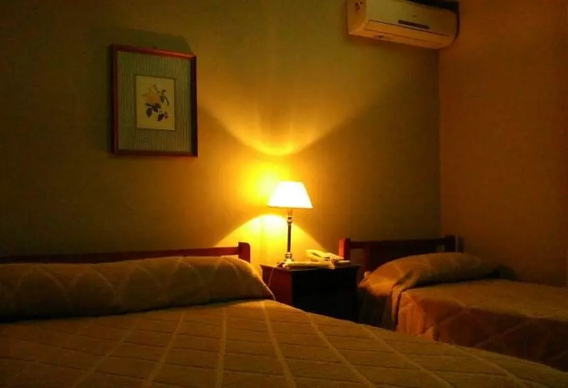 スタンダード４人部屋, Ro Che Hil Tandil