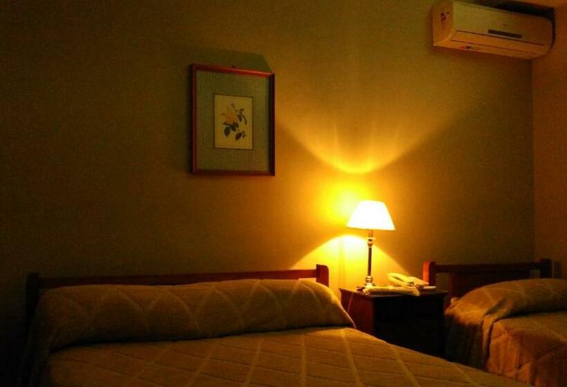 4인용 스탠다드 룸, Ro Che Hil Tandil