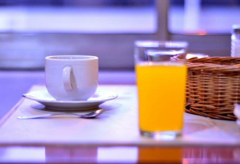 4인용 스탠다드 룸, Ro Che Hil Tandil