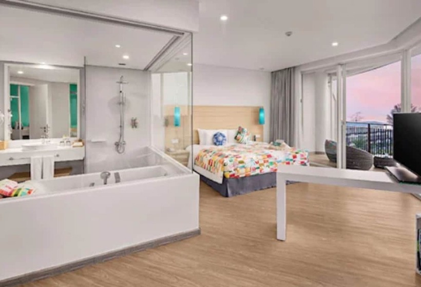 سوییت جونیور, Sol By Melia Phu Quoc