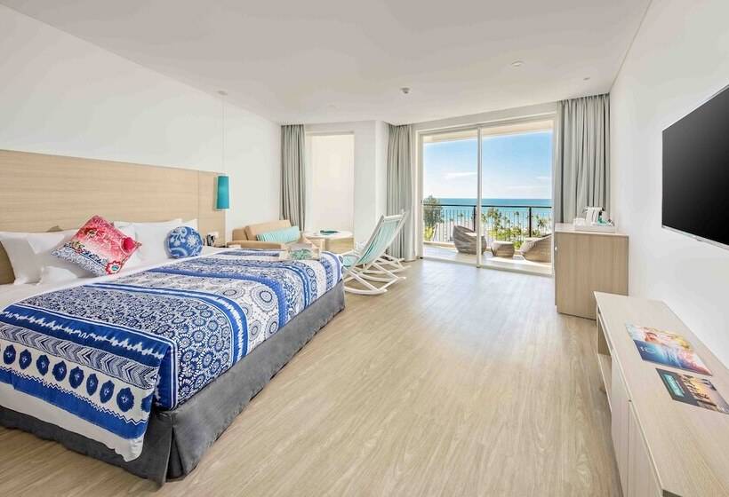 اتاق سوپریور با چشم‌انداز دریا, Sol By Melia Phu Quoc