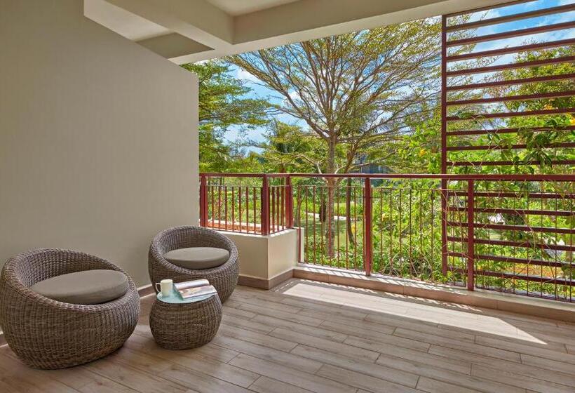 اتاق سوپریور, Sol By Melia Phu Quoc