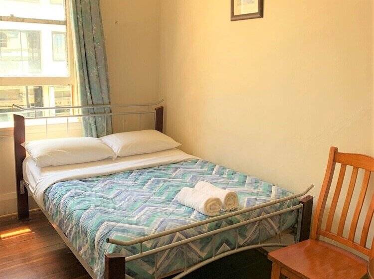 스탠다드 룸 공동 욕실, Sydney City Hostel