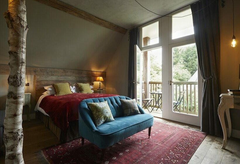 غرفة كلاسيكية, The Bell In Ticehurst