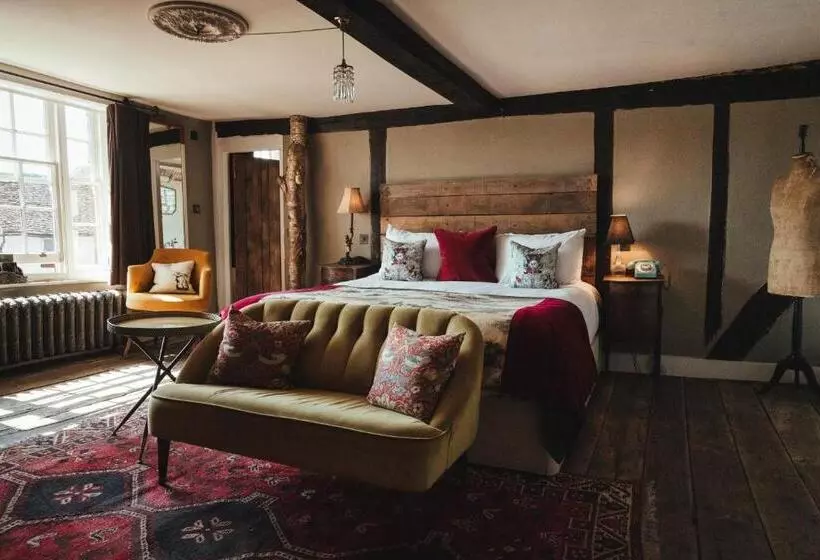 デラックスルーム, The Bell In Ticehurst