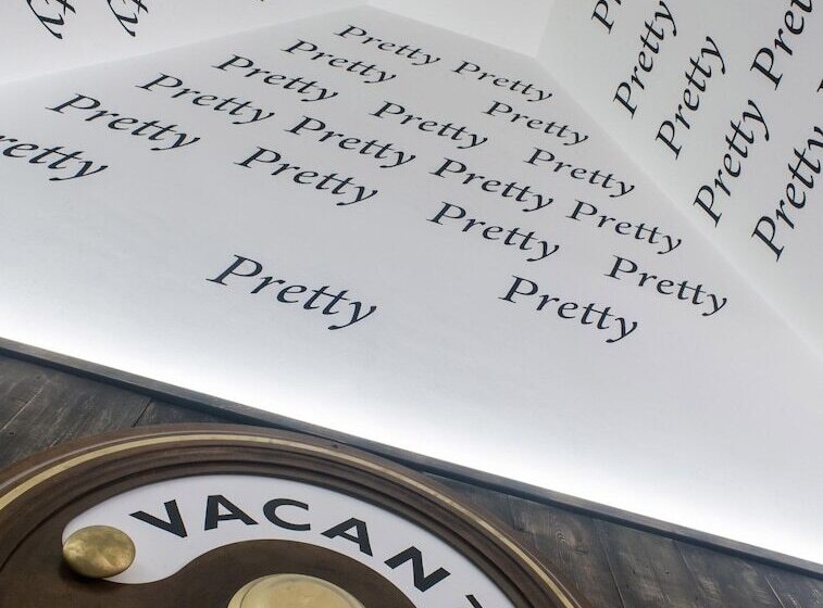 شقة غرفة واحدة, The Bell In Ticehurst