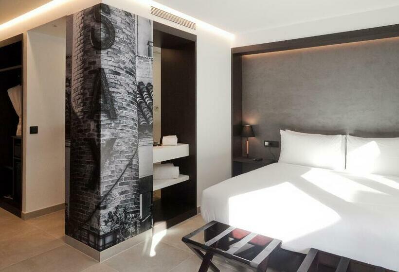 スタンダードルーム, Vila Arenys