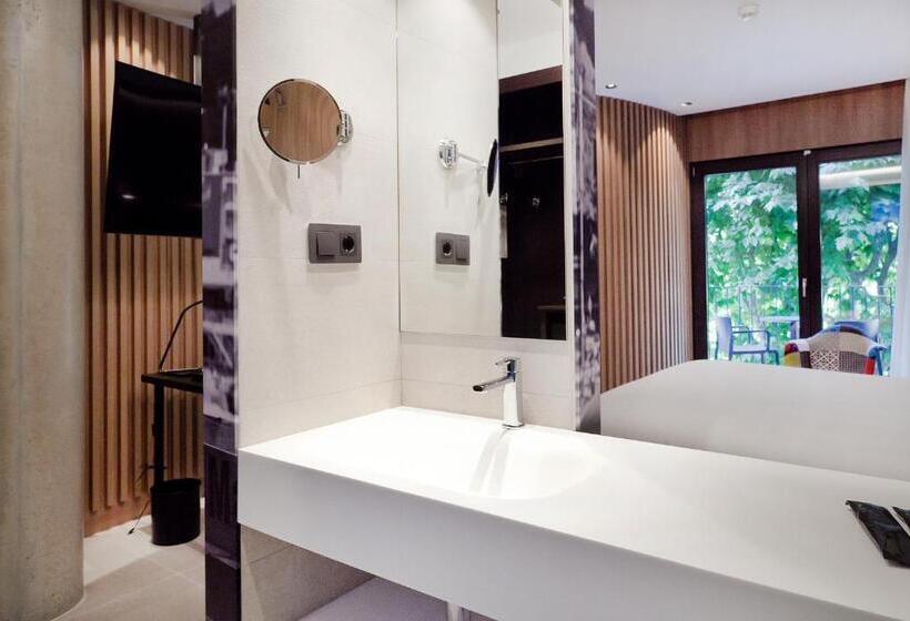 スーペリアールーム, Vila Arenys