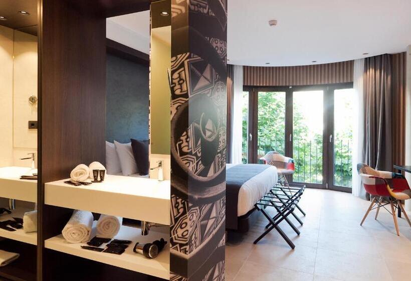 スーペリアールーム, Vila Arenys