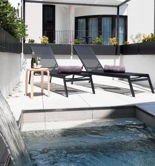 デラックスルーム, Vila Arenys