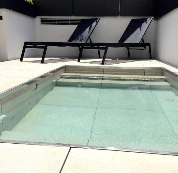 デラックスルーム, Vila Arenys