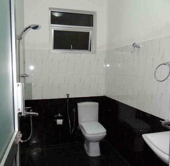 エコノミールーム, New Rani Inn