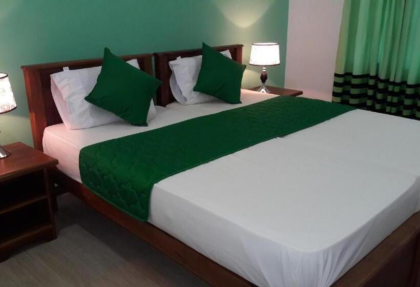 スタンダードルーム, New Rani Inn